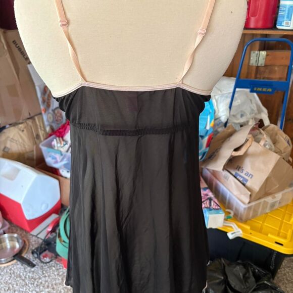 Black and pink Victoria’s Secret baby doll slip - Picture 2 of 3